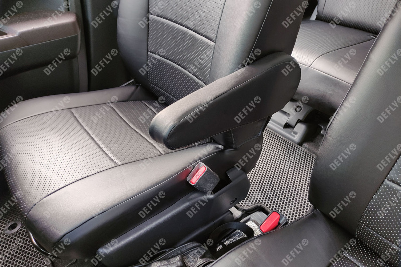Чехлы на сиденья Toyota Tank/Roomy, Daihatsu Thor, Subaru Justy, 2016-2020, без спинок-столиков, экокожа черная
