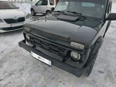 Дефлектор капота Touring Лада Нива 4x4, с фонарями LED