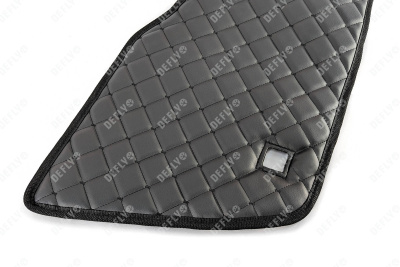 Утеплитель радиатора для Toyota Roomy, 2016-2020, экокожа черная 