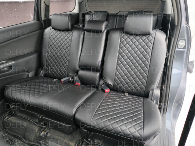 Чехлы на сиденья Toyota Wish (XE10), 2003-2009, 7 мест, экокожа черная/ромб перфорация