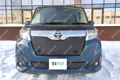 Утеплитель радиатора для Toyota Roomy, 2016-2020, экокожа черная 