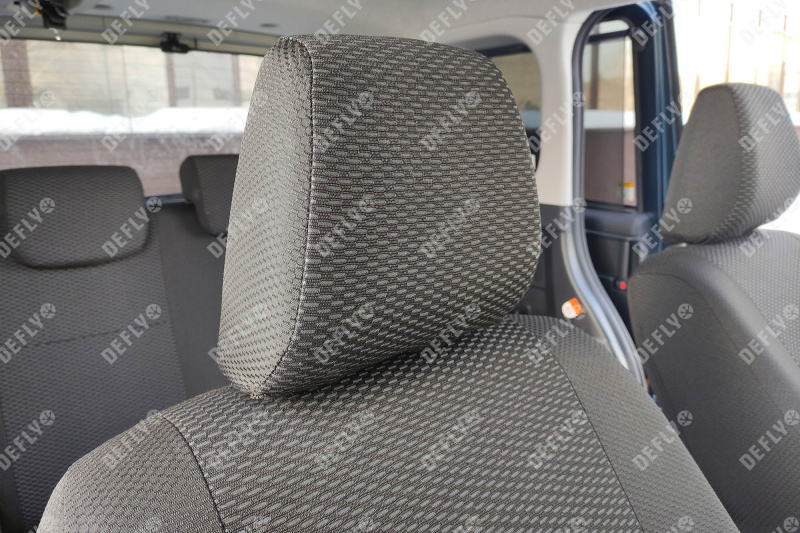 Чехлы на сиденья Toyota Tank/Roomy, Daihatsu Thor, Subaru Justy, 2016-2020, без спинок-столиков, жаккард