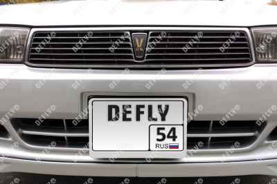 Рамка для номера автомобиля квадратная с защелкой, пластиковая, белая, 2 шт