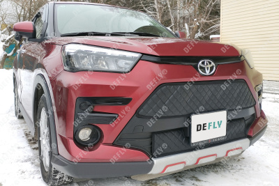 Утеплитель радиатора для Toyota Raize, 2019-н.в., экокожа черная 