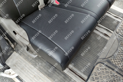 Чехлы на сиденья Honda Stepwgn (RP1-RP5), 2015-2021, 5 мест, вырезы для столиков, экокожа черная