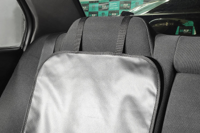 Накидка защитная под детское автокресло, экокожа черная 